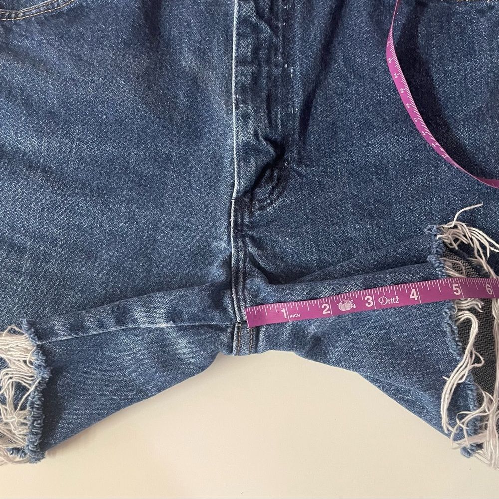 Vintage Denim Blue Women's Wrangler Shorts - Picture 5 of 11